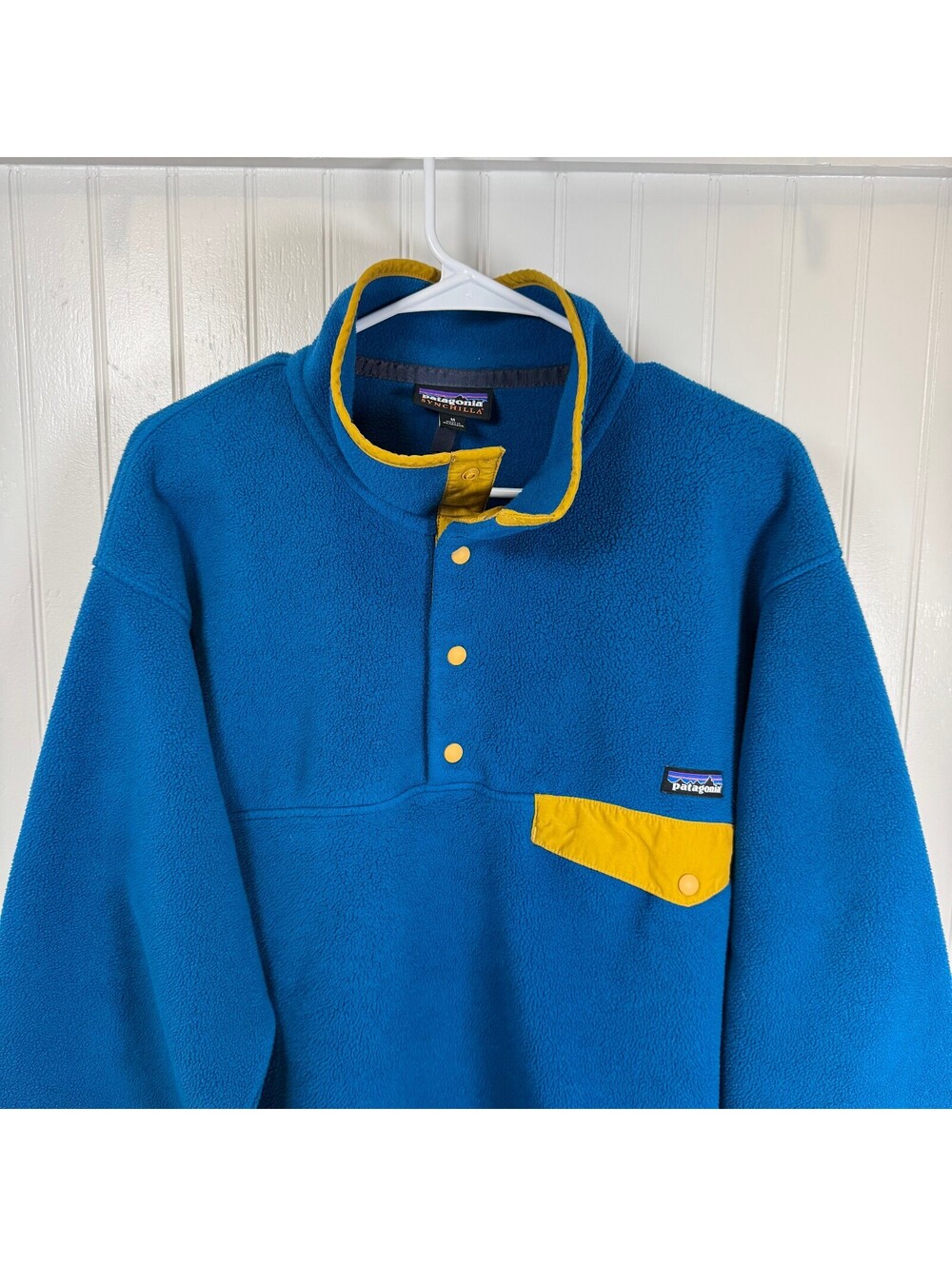 Patagonia Synchilla Blue Snap-T Fleece Pullover with Yellow Trim Men's Medium
